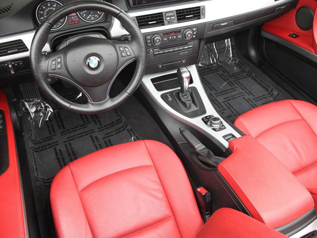 2009 BMW 3 series Custom 2WD Sedan