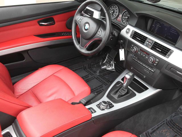 2009 BMW 3 series Custom 2WD Sedan