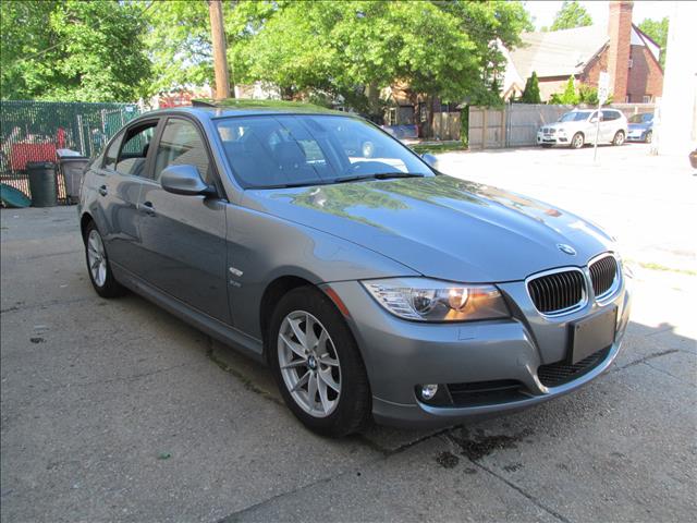 2010 BMW 3 series EXT WB W/1sb PKG