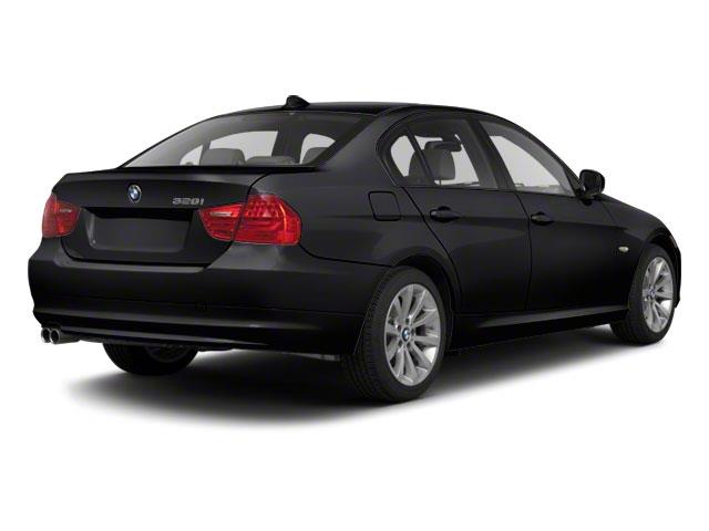 2010 BMW 3 series Sport-awd-2nd Bench-third-1 Owner