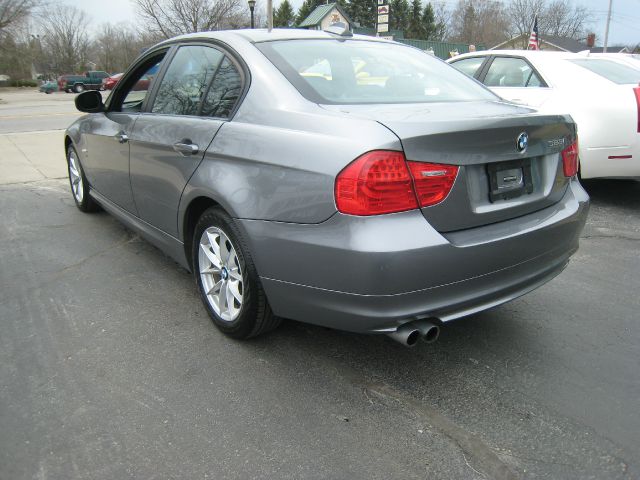 2010 BMW 3 series EXT WB W/1sb PKG