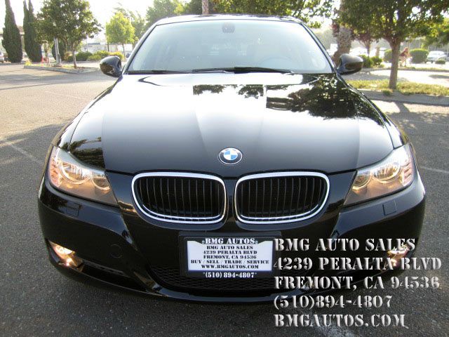 2010 BMW 3 series EXT WB W/1sb PKG