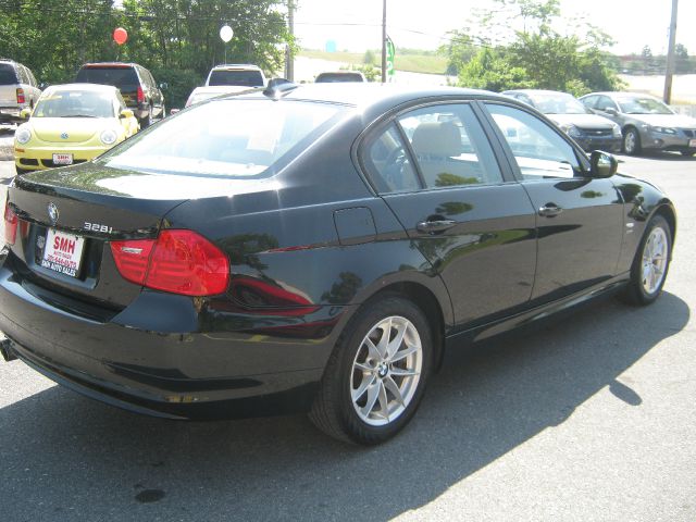 2011 BMW 3 series EXT WB W/1sb PKG