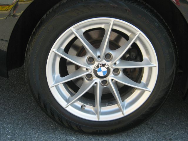 2011 BMW 3 series EXT WB W/1sb PKG