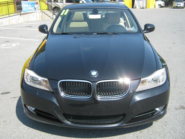 2011 BMW 3 series EXT WB W/1sb PKG