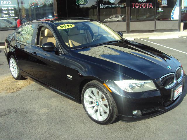 2011 BMW 3 series EXT WB W/1sb PKG