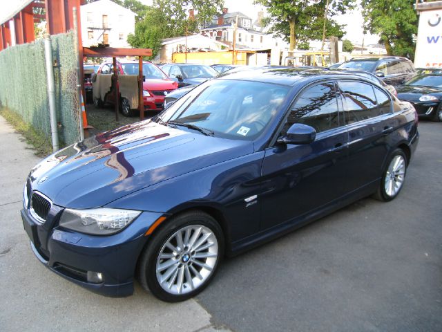 2011 BMW 3 series EXT WB W/1sb PKG