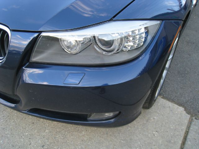 2011 BMW 3 series EXT WB W/1sb PKG