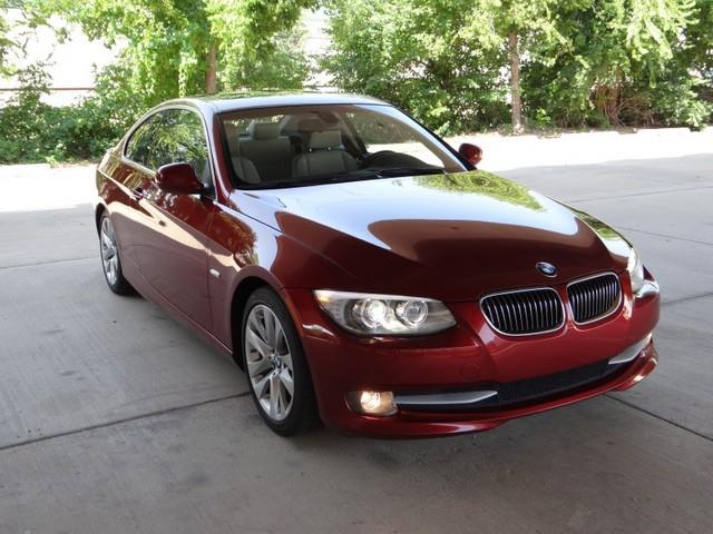 2011 BMW 3 series GTOS WGN GLT W/sunroof