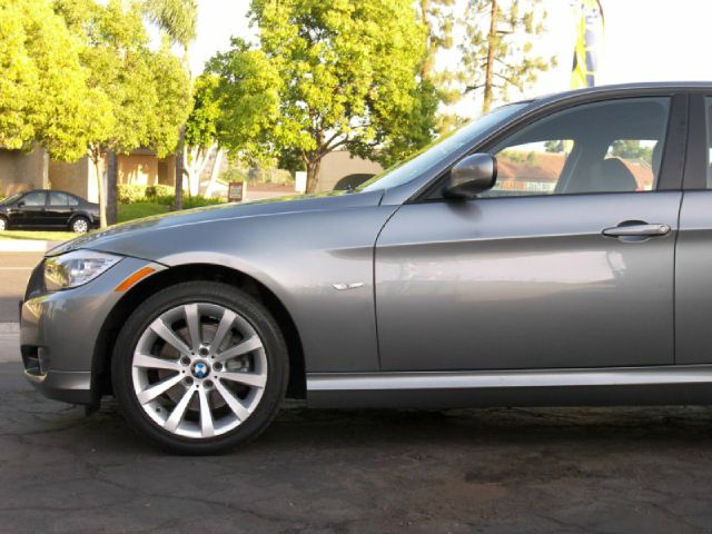 2011 BMW 3 series Heritage FX4 Supercrew