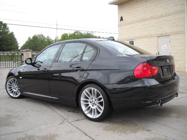 2011 BMW 3 series (marshalltown)