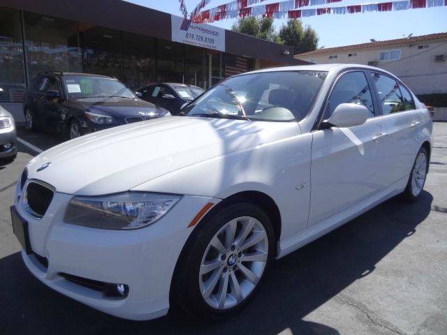 2011 BMW 3 series SE Automatic 4X4 Beutiful