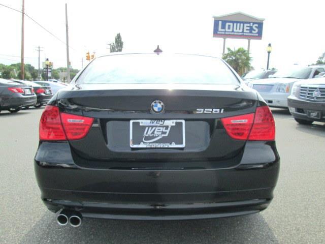 2011 BMW 3 series Sltcrew CAB - 4X4