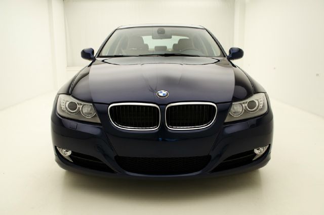 2011 BMW 3 series EXT WB W/1sb PKG