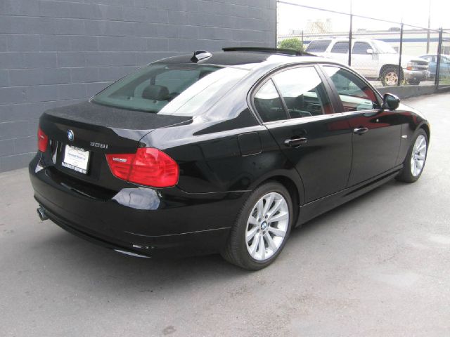 2011 BMW 3 series EXT WB W/1sb PKG