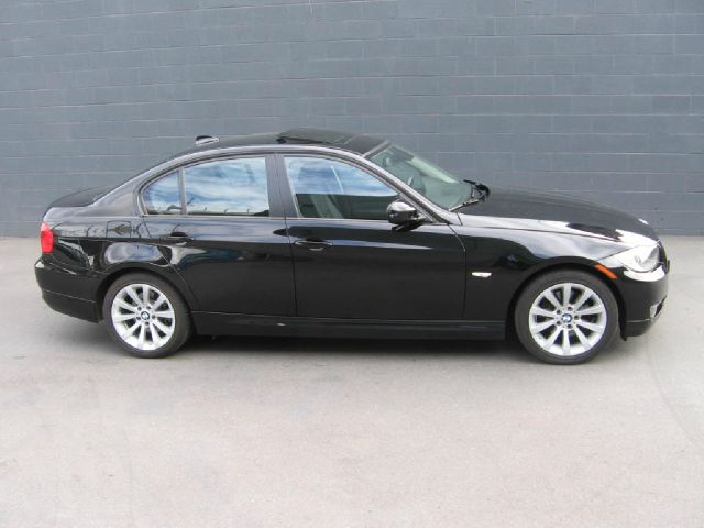 2011 BMW 3 series EXT WB W/1sb PKG