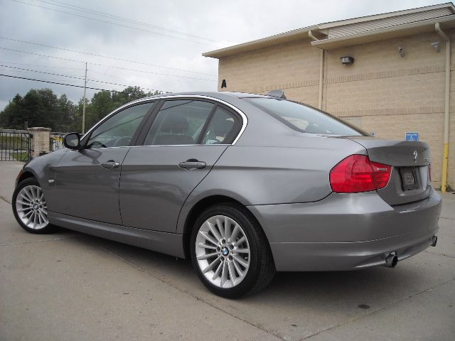 2011 BMW 3 series S FE Plus