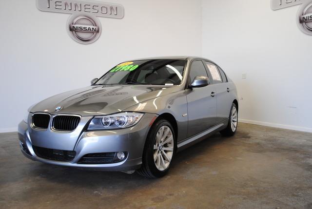 2011 BMW 3 series Leather ROOF