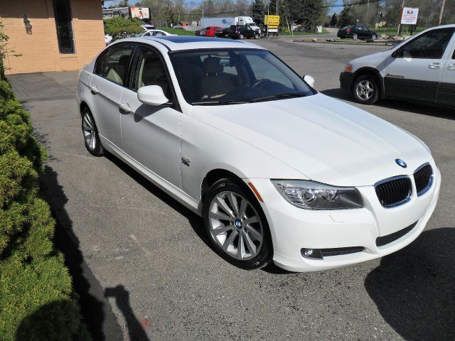 2011 BMW 3 series EXT WB W/1sb PKG