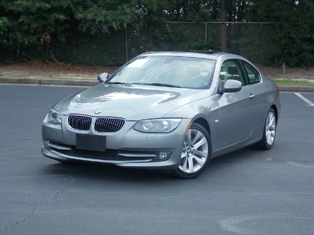 2011 BMW 3 series SLE Ext Cab 4x2 Diesel