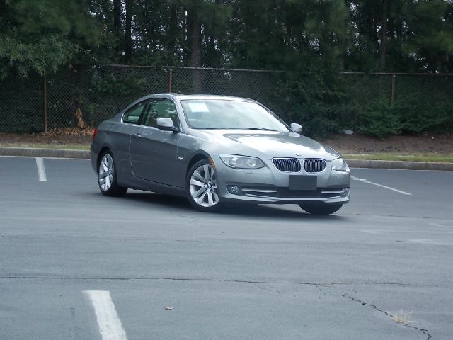 2011 BMW 3 series SLE Ext Cab 4x2 Diesel