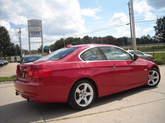 2011 BMW 3 series Base Sport +