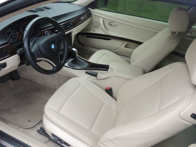 2011 BMW 3 series Base Sport +