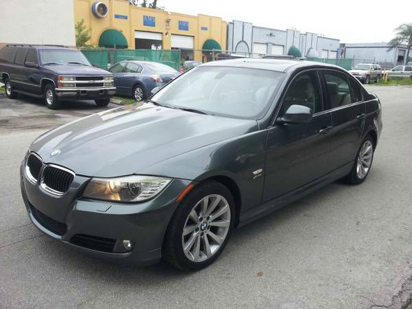 2011 BMW 3 series EXT WB W/1sb PKG