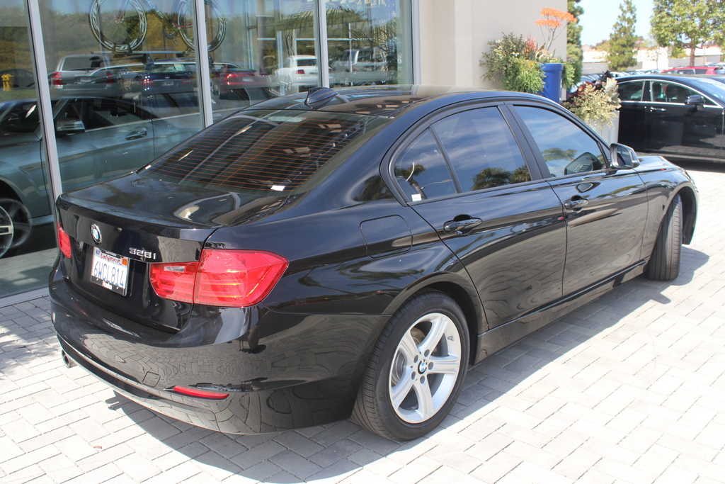 2012 BMW 3 series SE Automatic 4X4 Beutiful