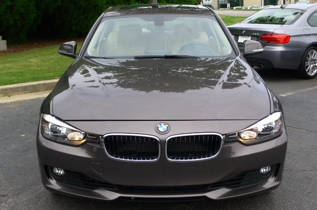 2013 BMW 3 series Sport-awd-2nd Bench-third-1 Owner