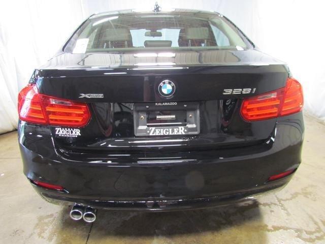 2013 BMW 3 series EXT WB W/1sb PKG