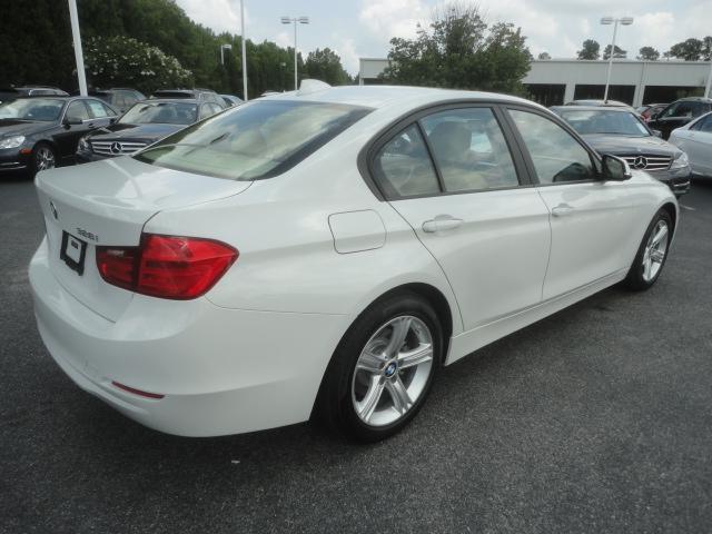 2013 BMW 3 series SE Automatic 4X4 Beutiful