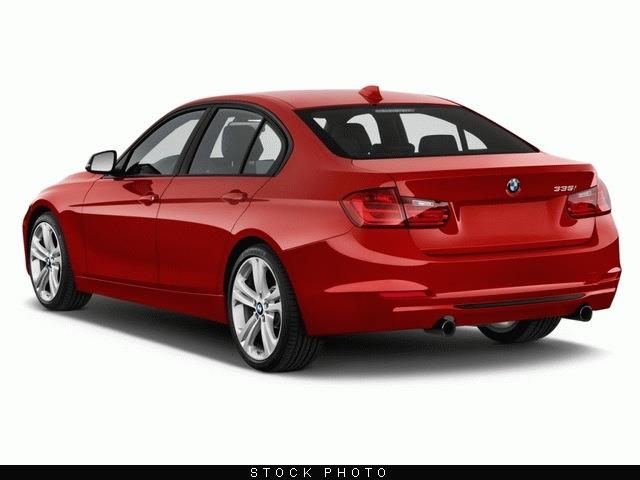 2013 BMW 3 series LT. 4WD. Sunroof, Leather