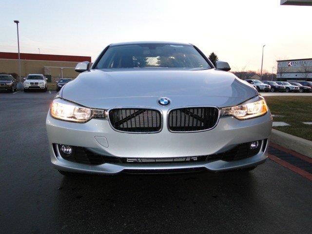 2013 BMW 3 series EXT WB W/1sb PKG