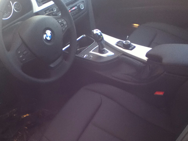 2013 BMW 3 series SE Automatic 4X4 Beutiful