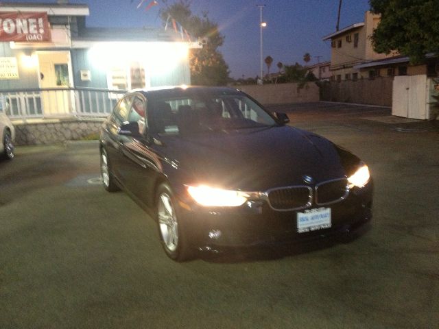 2013 BMW 3 series Base Sport +