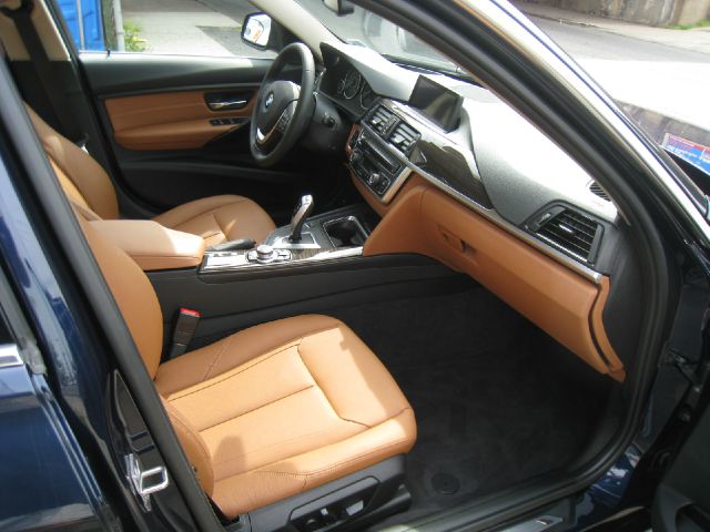 2013 BMW 3 series Cabriolet 4.3L