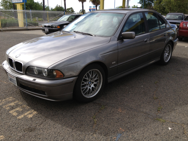 2002 BMW 5-Series Luxury Premier