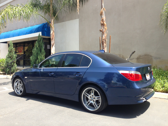 2004 BMW 5-Series Luxury Premier