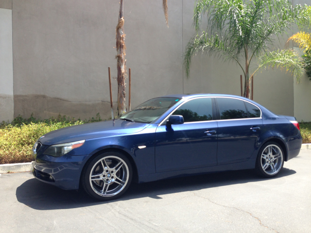 2004 BMW 5-Series Luxury Premier