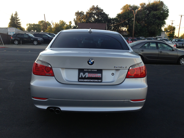 2008 BMW 5-Series XLS AWD 4 WD