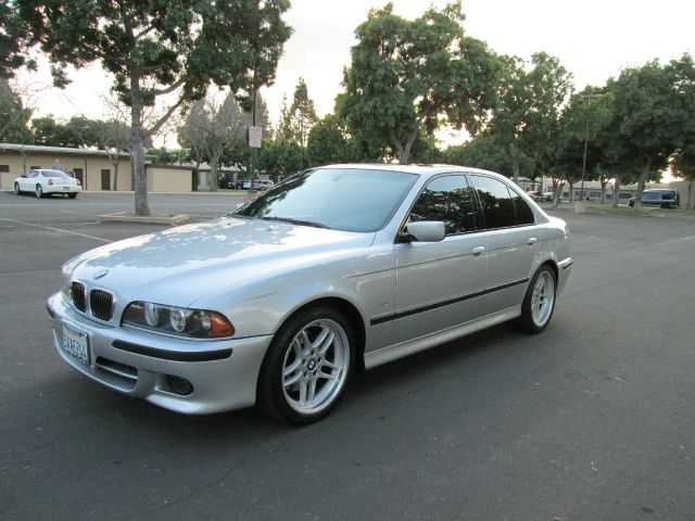 2003 BMW 5 series Supercab 145 XLT 4WD