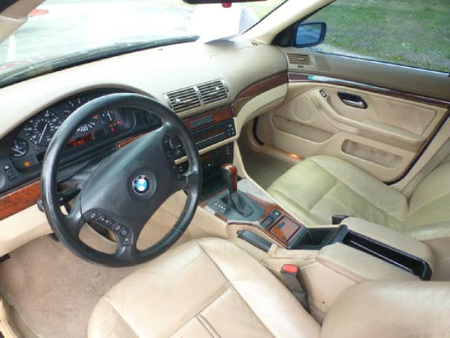 2003 BMW 5 series L.T. 4-w.d. 5.3L