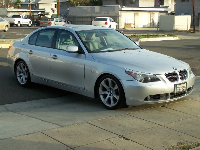 2004 BMW 5 series QUAD CAB SLT Laramie