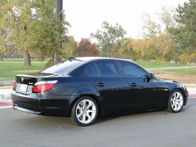 2005 BMW 5 series QUAD CAB SLT Laramie