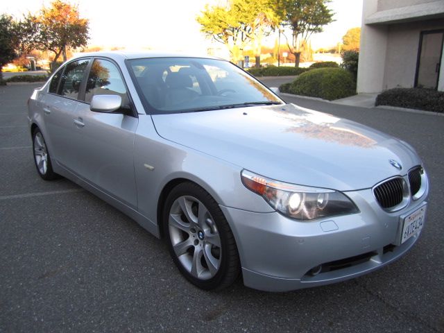 2005 BMW 5 series QUAD CAB SLT Laramie