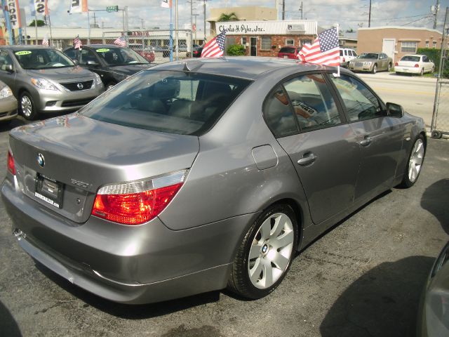 2006 BMW 5 series Luxury Premier