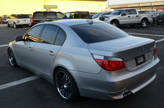 2006 BMW 5 series Luxury Premier