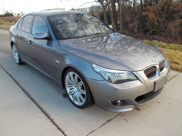 2008 BMW 5 series Luxury Premier