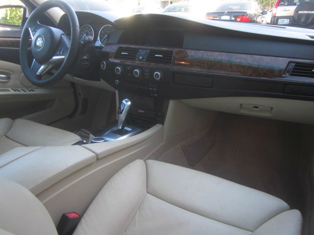 2008 BMW 5 series XLS AWD 4 WD